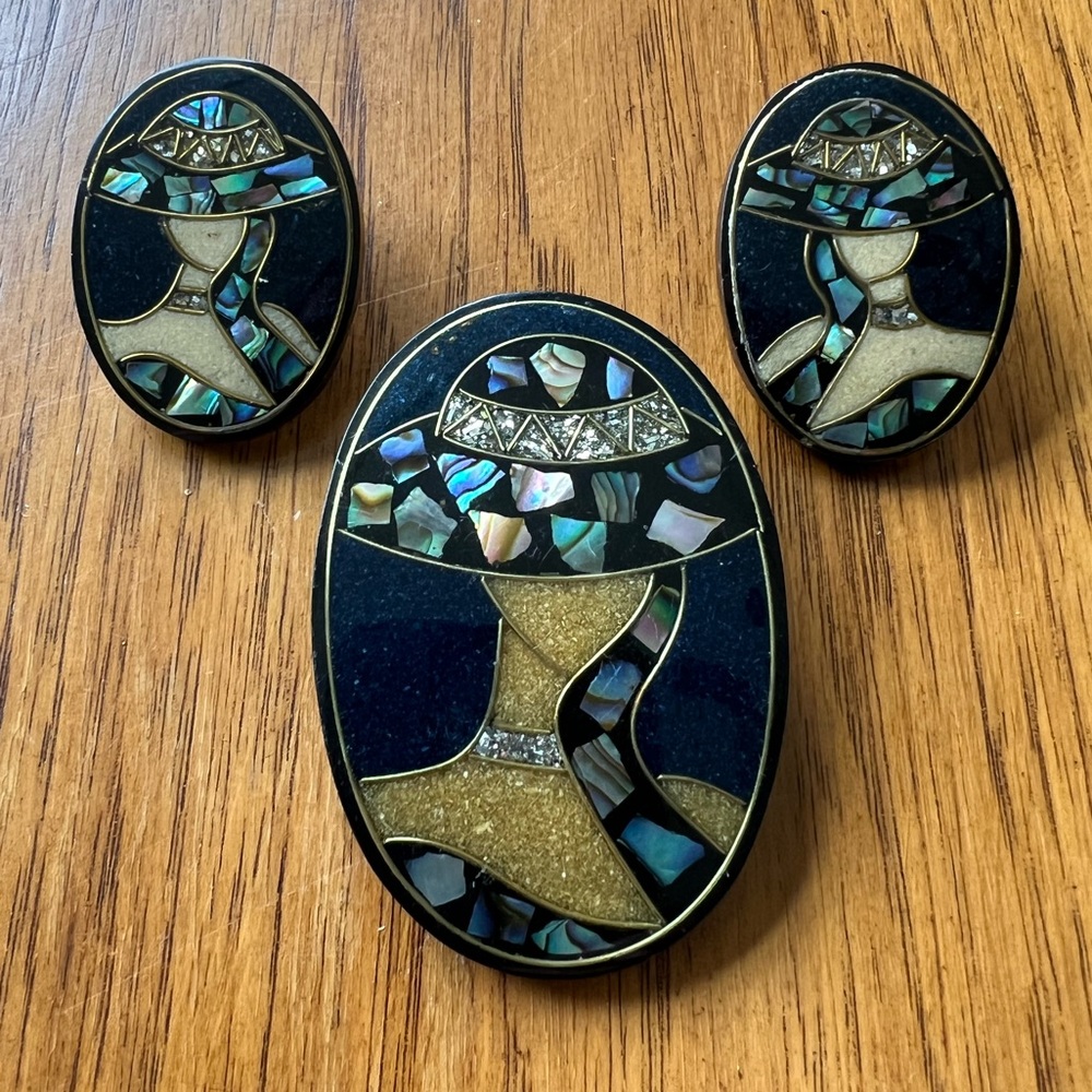 Vintage Inlaid Abalone Lucite Brooch and Matching Earrings Set Art Deco Lady